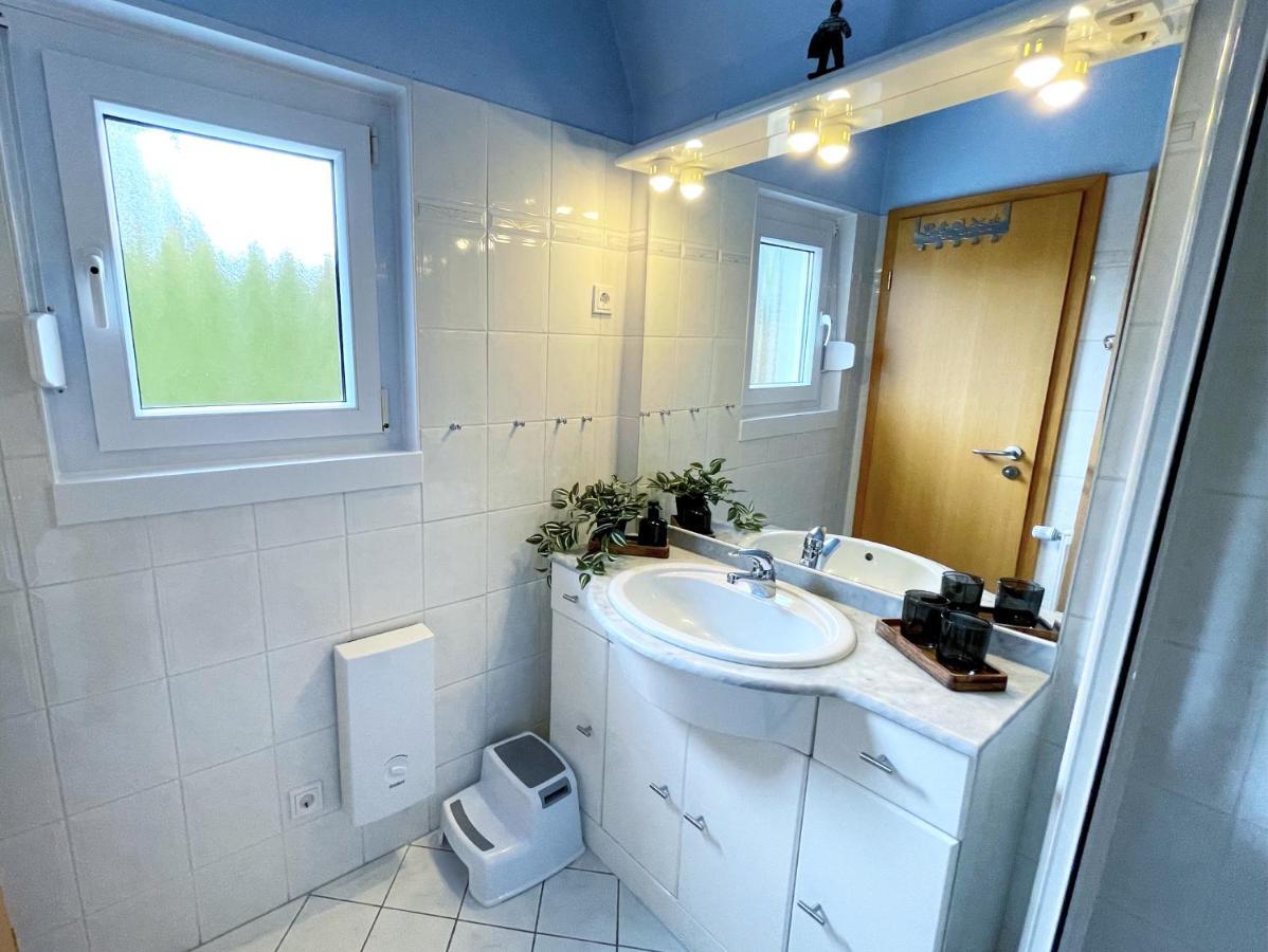 Familienfreundliches Ferienhaus In 5 Min Zum Strand Mit Terrasse Und Kostenlosem Parkplatz Cuxhaven Bagian luar foto